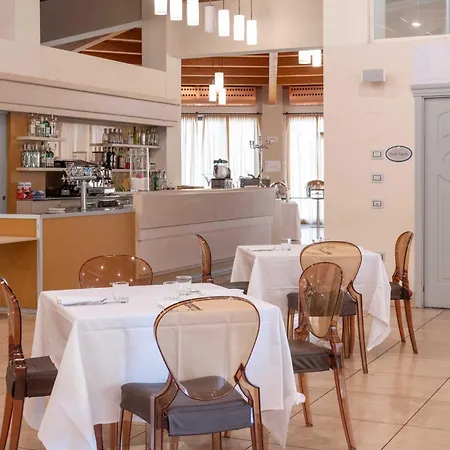 Grand Hotel Forli-2