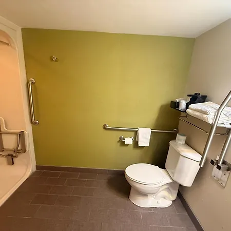 Sleep Inn & Suites Niantic North-2