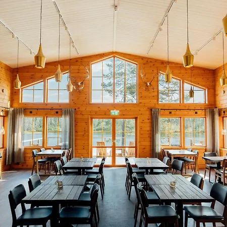 Pinetree Lodge-3