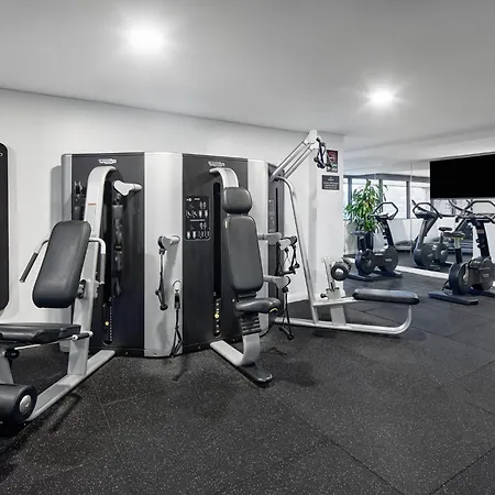 Meriton Suites North Sydney-3