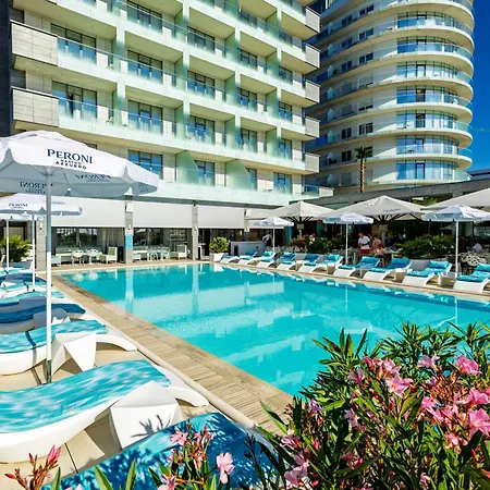 Hotel Opera Mamaia-3