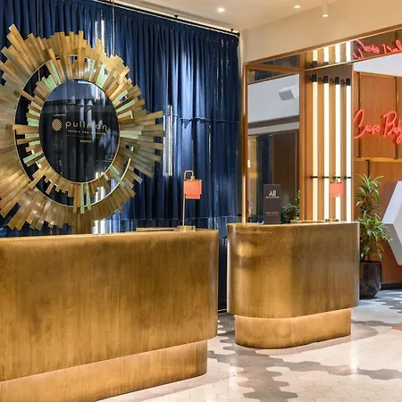 Pullman Budapest-2