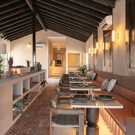 Solar Alvura Boutique Hotel-2