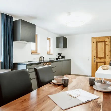 Berghotel Basur-2