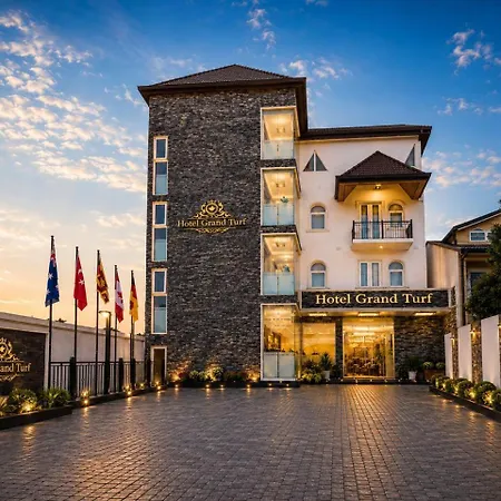 Hotel Grand Turf-3