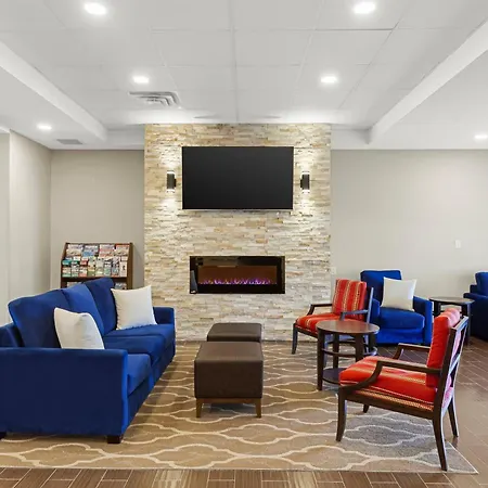 Comfort Inn & Suites-2