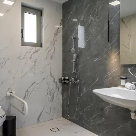 Blue Elephant Boutique Hotel & Spa - Adults Only-3