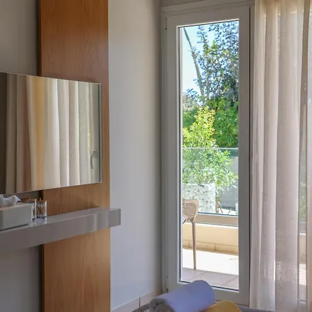 Filia Luxury Suites-3