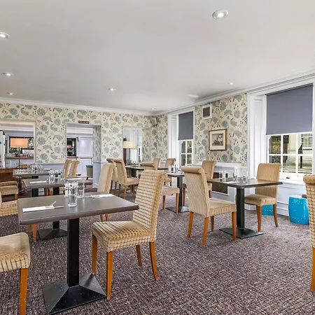 Mercure Salisbury White Hart Hotel & Apartments-2