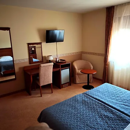 Hotel Laguna-2