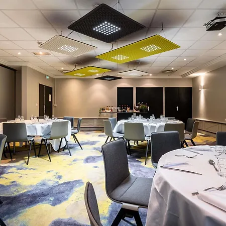 Mercure Grenoble Meylan-3