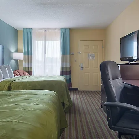 Quality Inn Calhoun North I-75-3