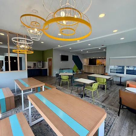 Quality Inn & Suites Georgetown - Seaford-2
