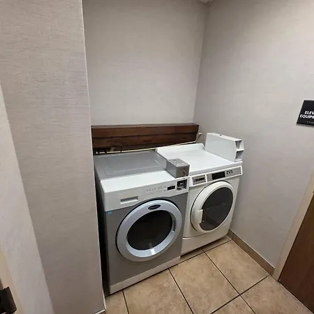 Country Inn & Suites By Radisson, Idaho Falls At The Mall-3