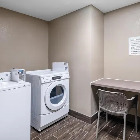 Garner Hotel Warren Northwest By Ihg-3