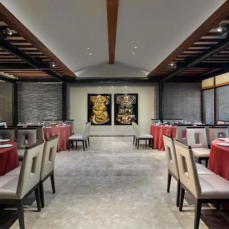 Pullman Oceanview Sanya Bay Resort & Spa-2