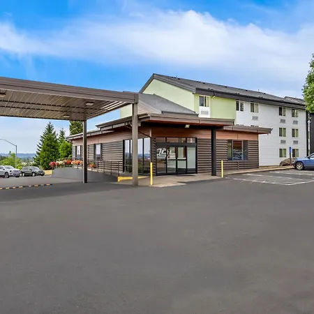 Quality Inn & Suites Clackamas - Portland-2