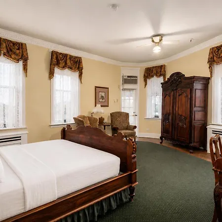 Lafayette Hotel Marietta-3