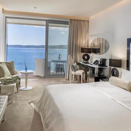 Luxury Hotel Amabilis-3