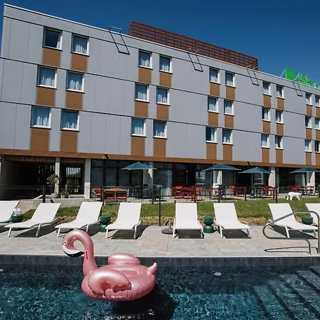 Ibis Styles Dijon Nord Valmy-2