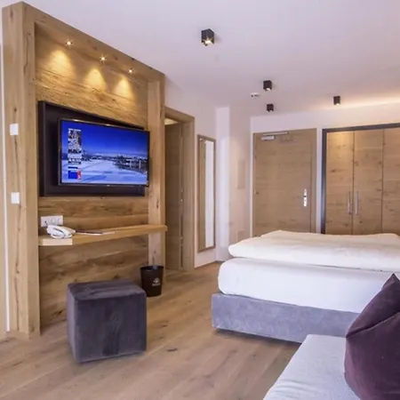 Alpin Hotel Sonnblick-3