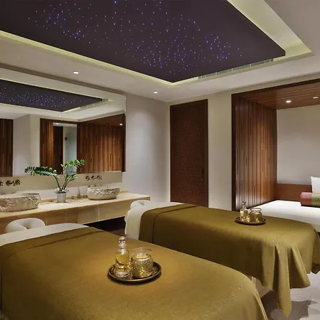 Al Husn Hotel Muscat - Managed By Hilton (Adults Only)-3