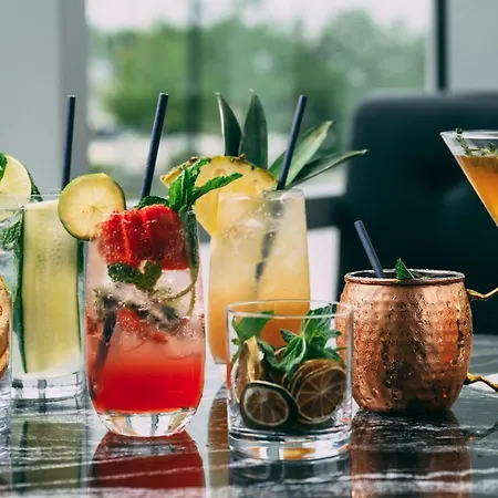 Delta Hotels By Marriott Thunder Bay-2