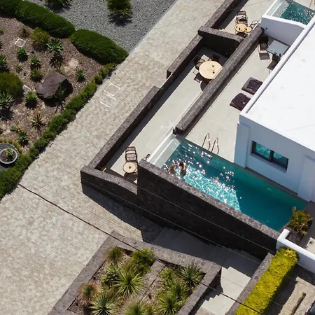 Santanna Luxury Suites-3