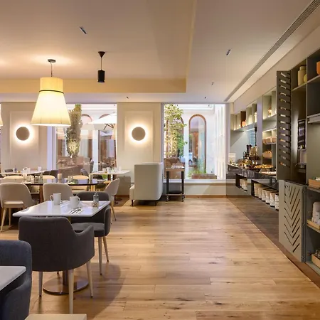 Innside By Melia Braga Centro-3