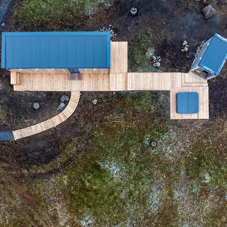 Oeoed Hekla Horizon - Mirror Houses-2