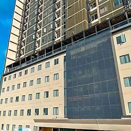 Uma Hotel And Residences-2
