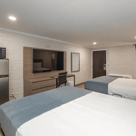 Economy Inn And Suites-3
