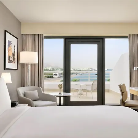 Crowne Plaza Muscat By Ihg-3