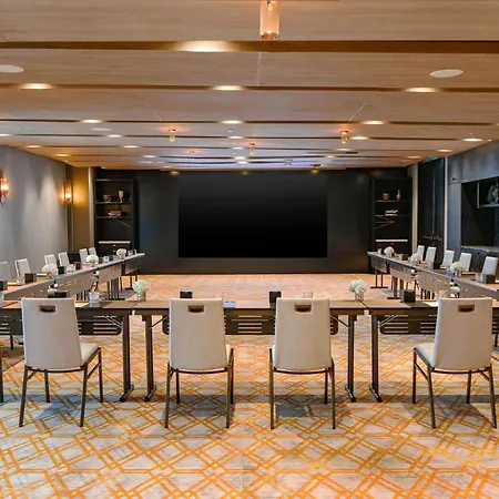 Hyatt Regency Bangkok Sukhumvit-2