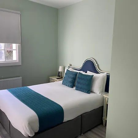 The French Partridge Hotel-3