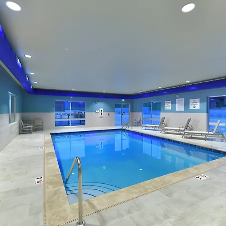 Holiday Inn Express & Suites - Millersburg By Ihg-3