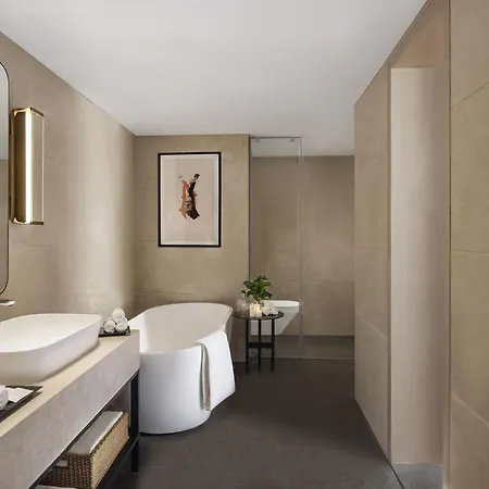 Novotel Mumbai International Airport-3