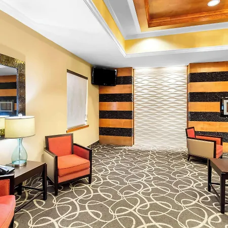 Comfort Suites At Katy Mills-3