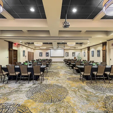 Oxford Hotel Bend-2