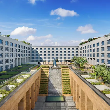Grand Hyatt Mumbai Hotel And Residences-2