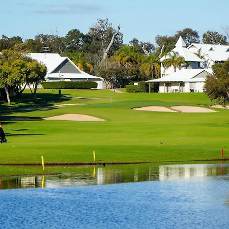 Mercure Bunbury Sanctuary Golf Resort-2