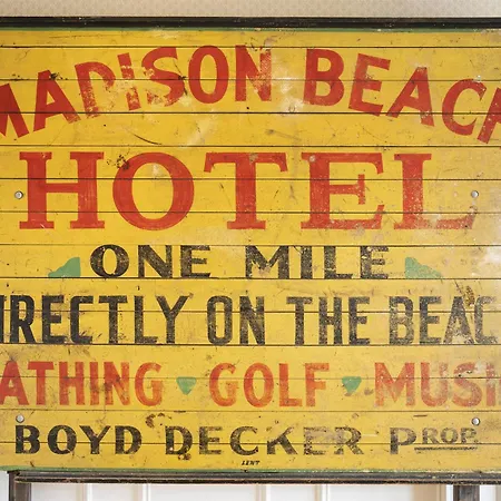 Madison Beach Hotel, Curio Collection By Hilton-3
