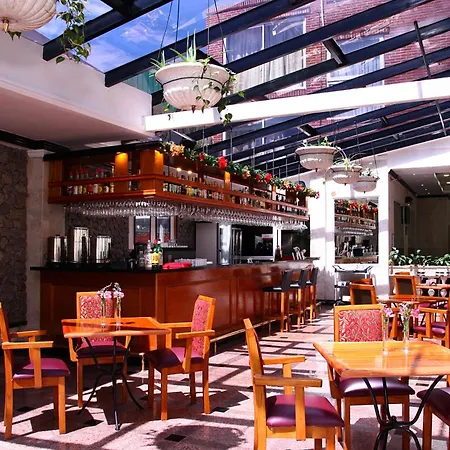 Ramada By Wyndham Buenos Aires-2