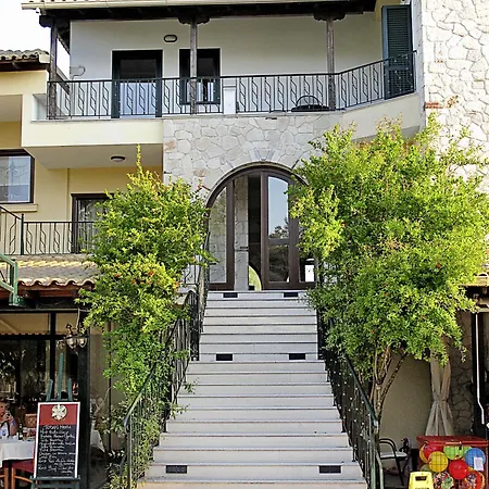 Lesse Hotel-2