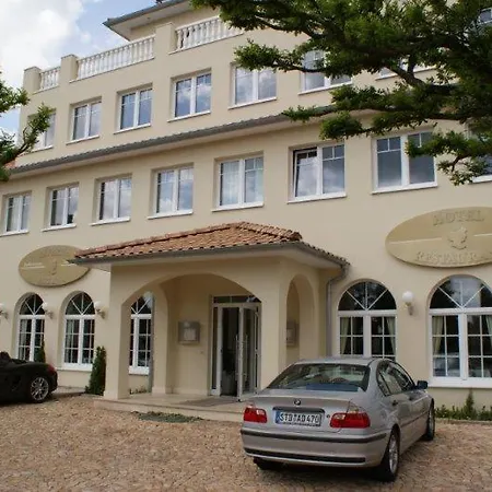 Hotel Helena-3