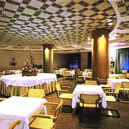Grand Hotel Palace-2