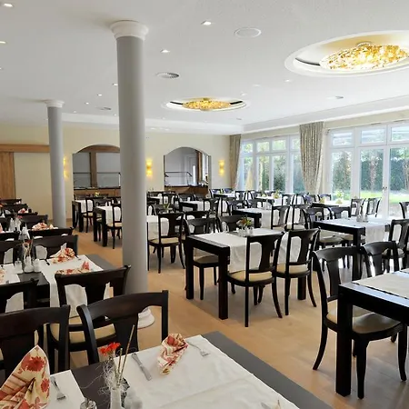 Heuboden Hotel Landhaus Blum-3