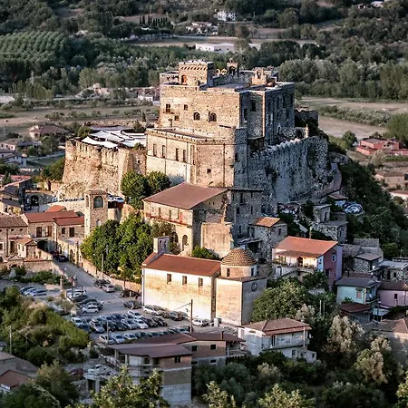 Castello Di Limatola-2