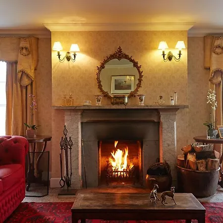 Kinloch Lodge Hotel And Restaurant-3