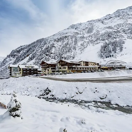 Alpensporthotel Mutterberg-3